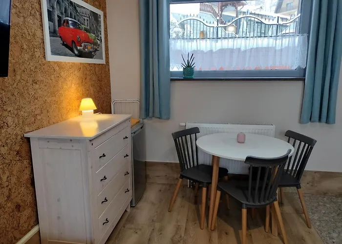 Stajnia * Szklarska Poręba